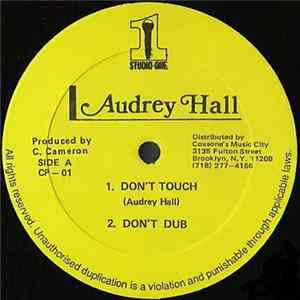 FLAC Audrey Hall - Don’t Touch